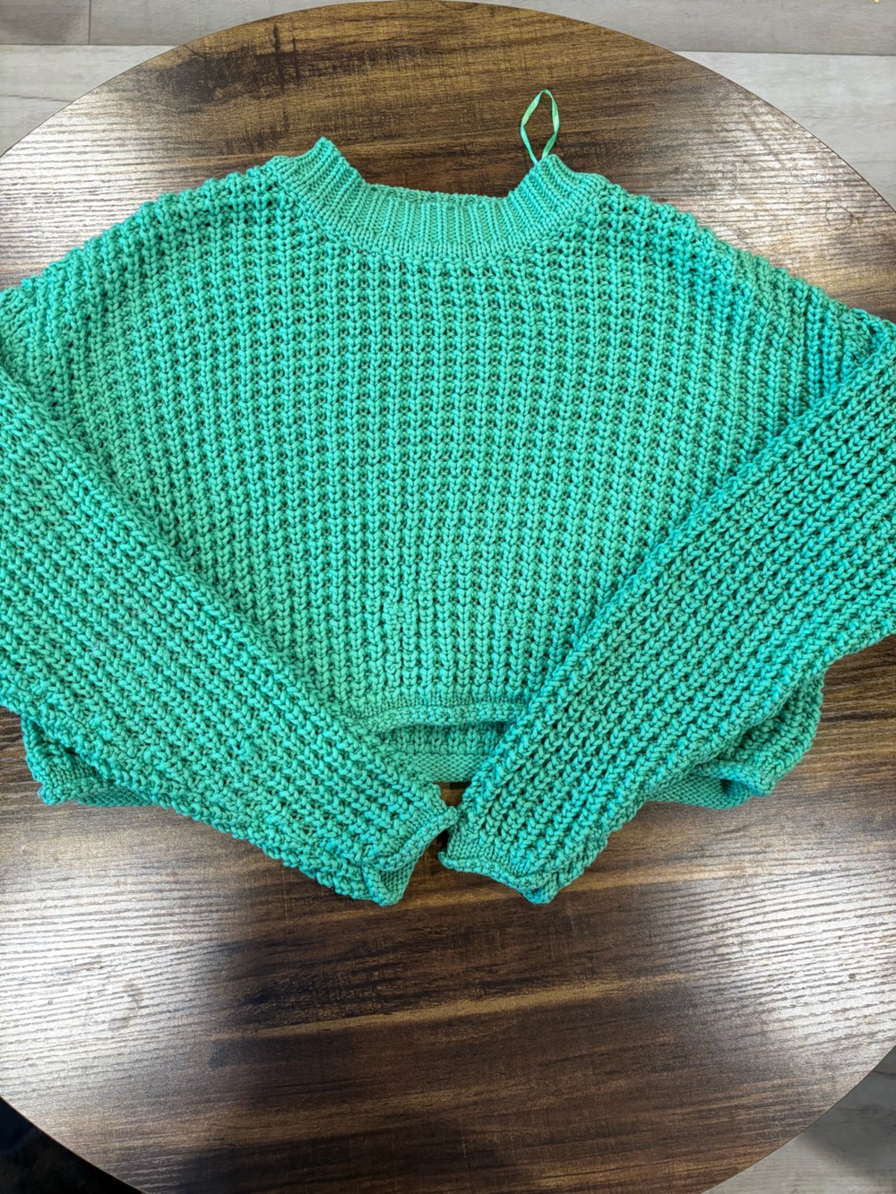 RD Style Cropped Knit Crewneck Sweater in Teal